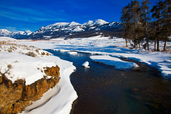 Pebble-Creek-in-the-Lamar-Valley-Yellowstone-JB1914